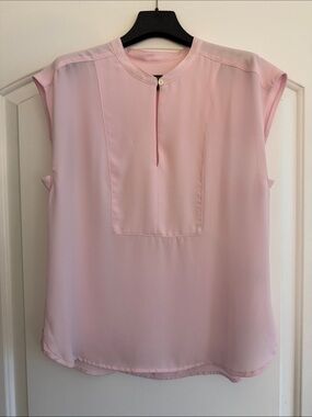 J.Crew 365 Blush Pink Bib Cap Sleeve Top Keyhole Neckline Size S